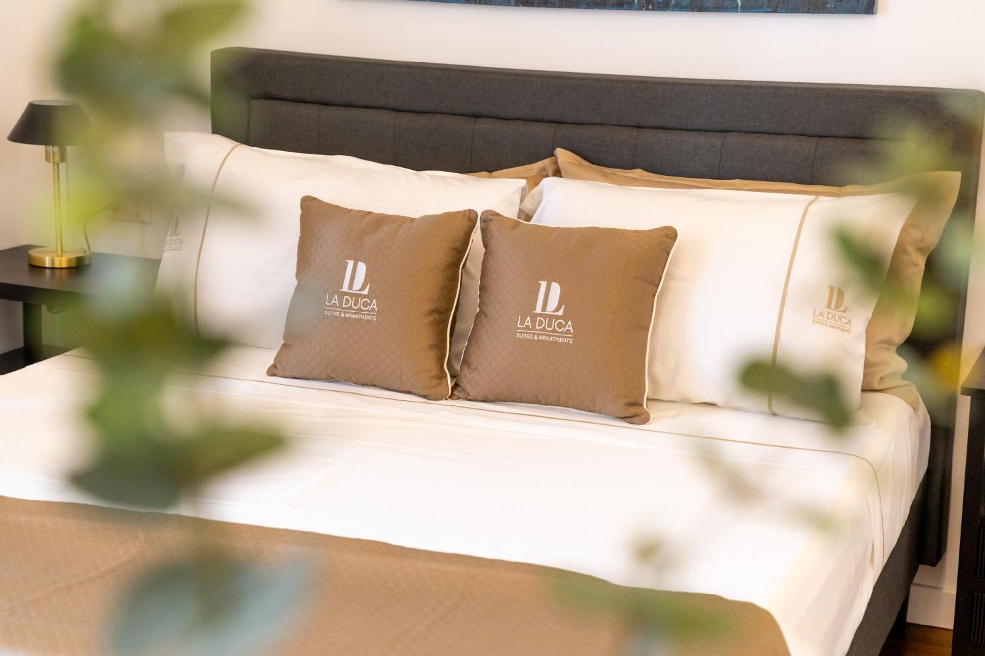 La Duca Suites & Apartments Палермо Екстериор снимка