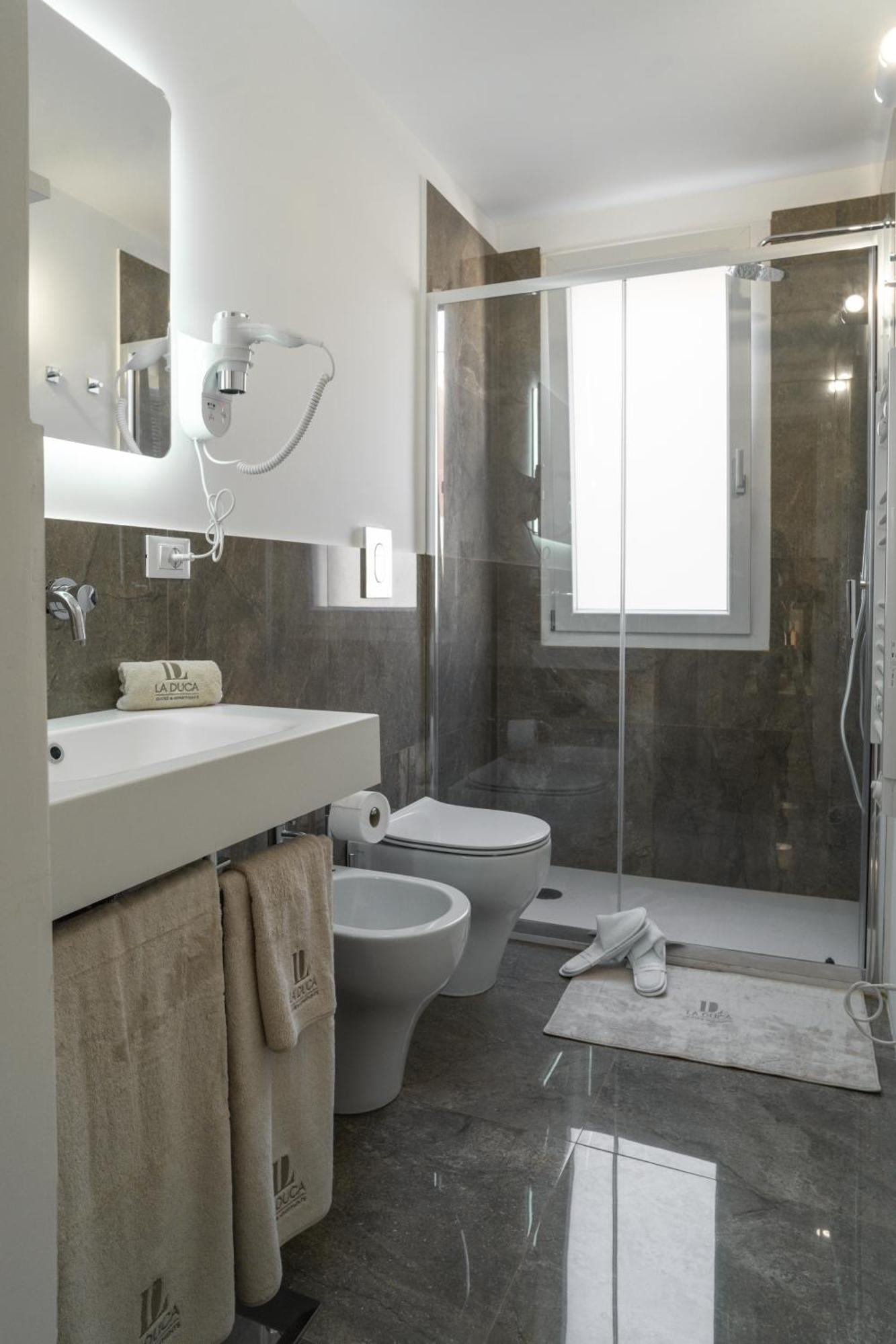 La Duca Suites & Apartments Палермо Екстериор снимка