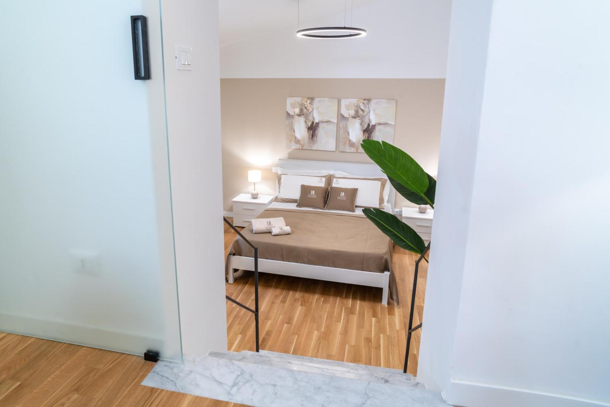 La Duca Suites & Apartments Палермо Екстериор снимка