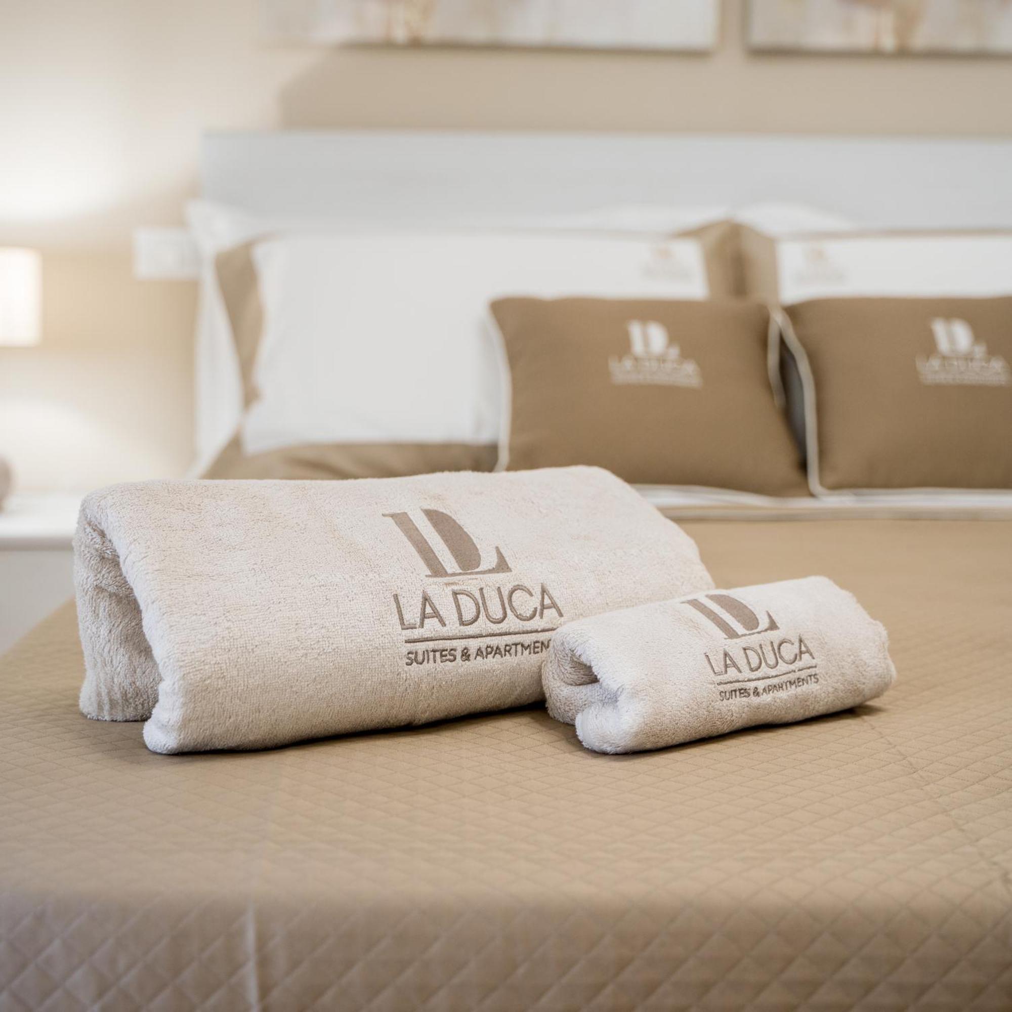 La Duca Suites & Apartments Палермо Екстериор снимка