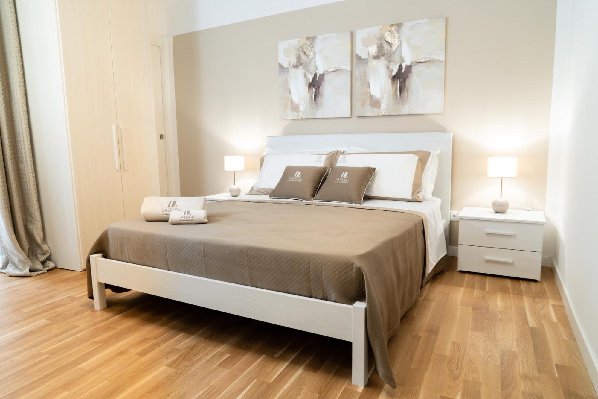 La Duca Suites & Apartments Палермо Екстериор снимка