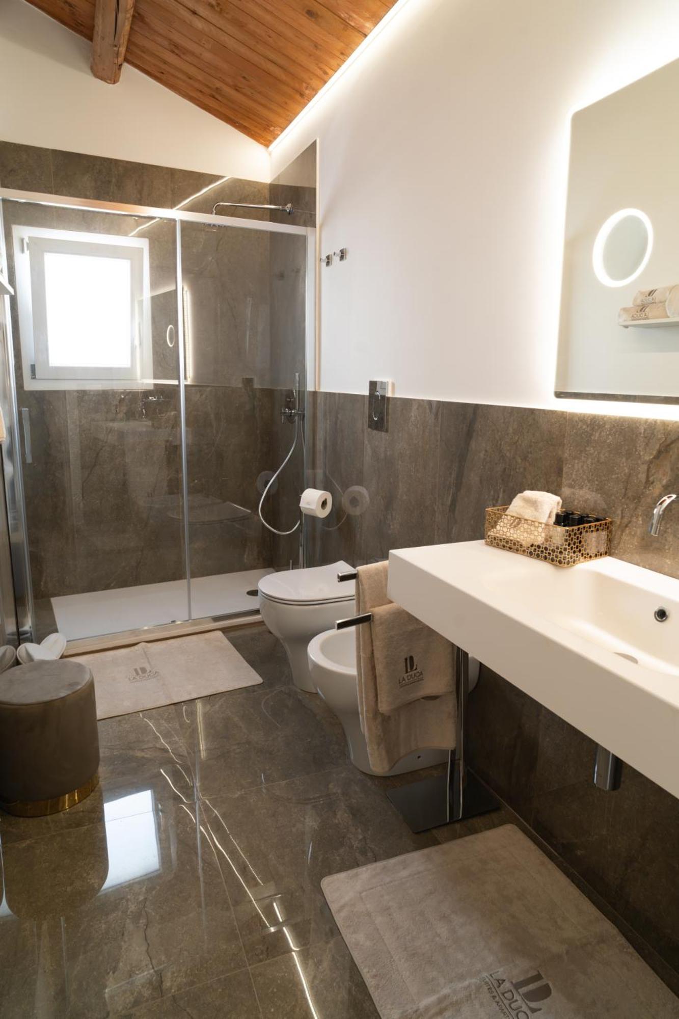 La Duca Suites & Apartments Палермо Екстериор снимка