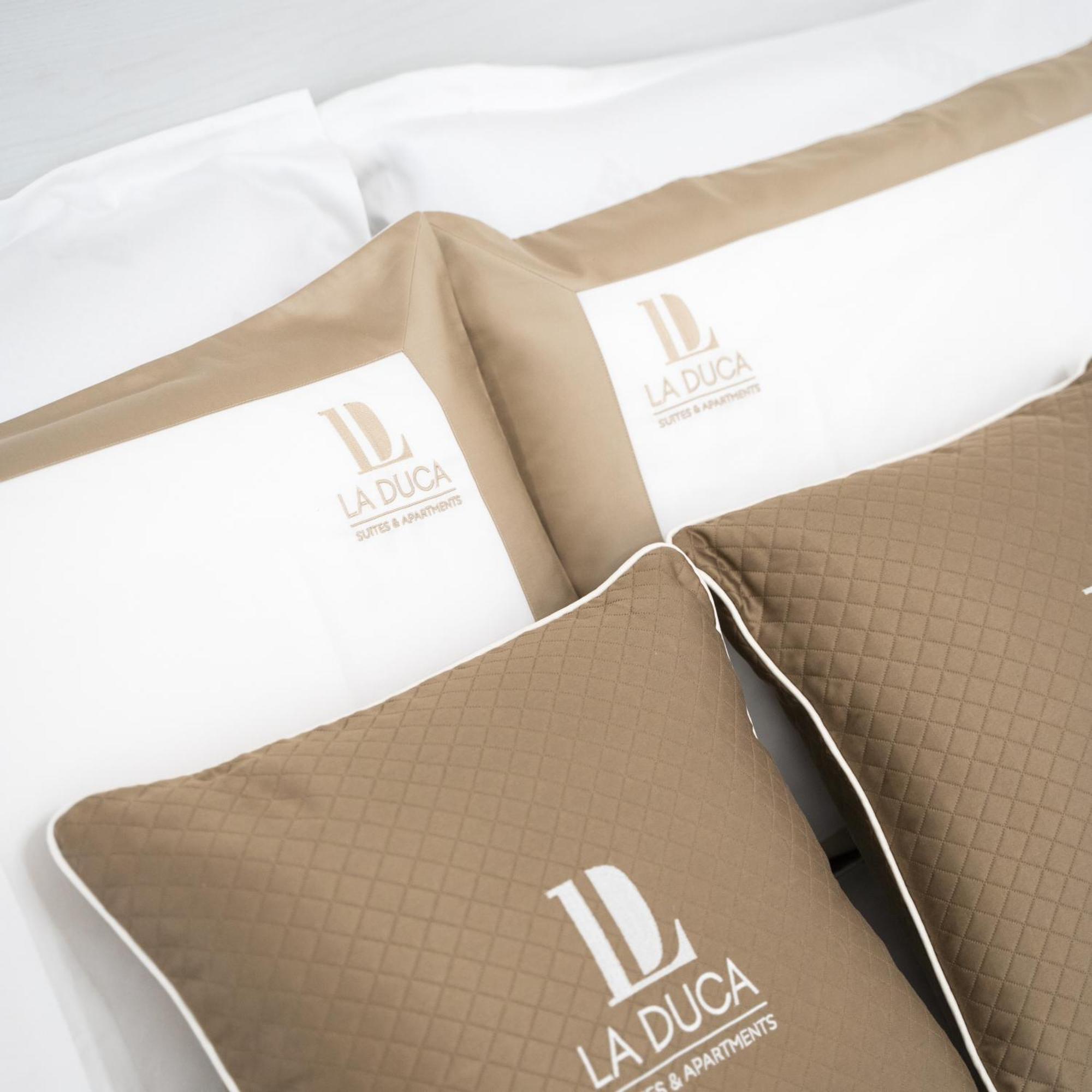 La Duca Suites & Apartments Палермо Екстериор снимка