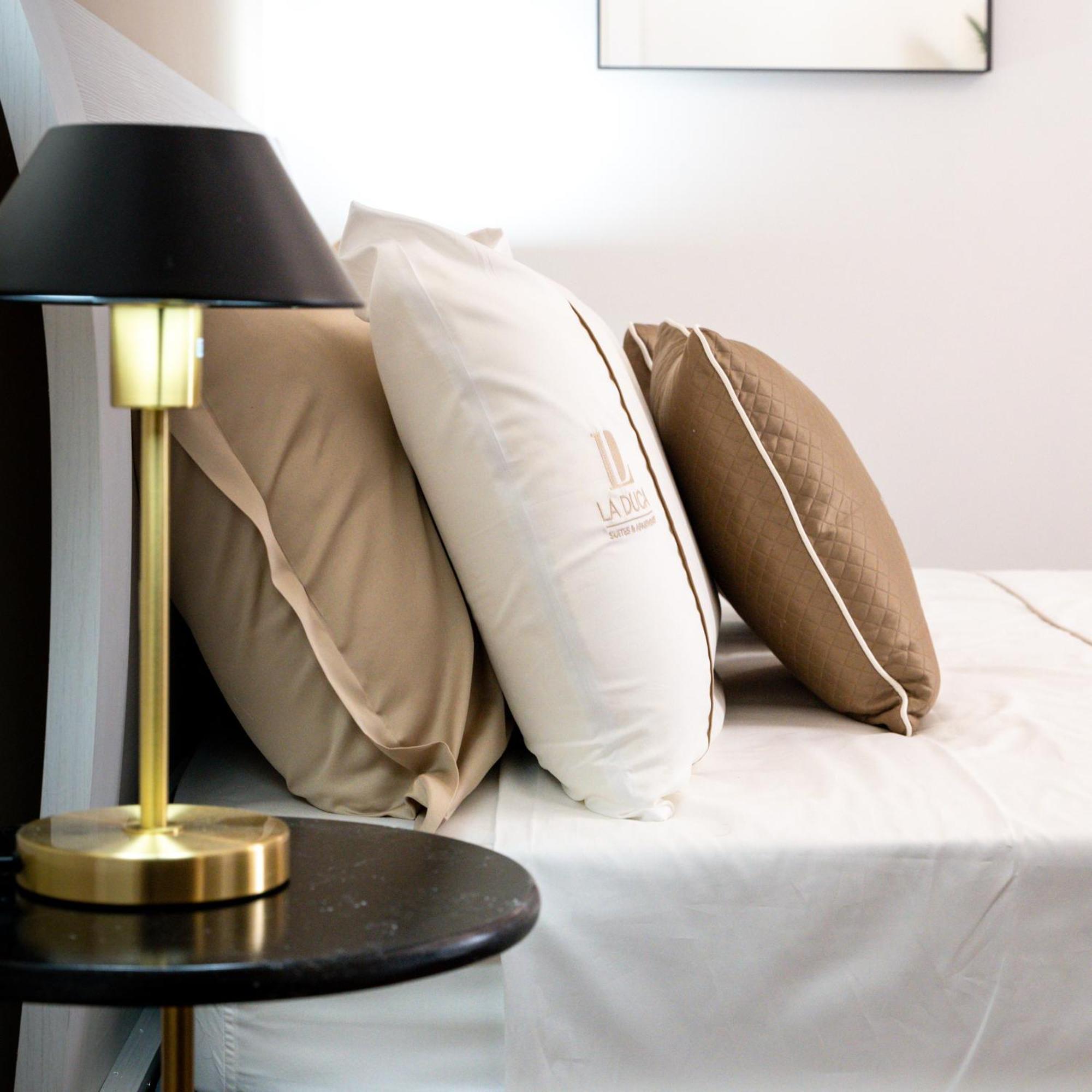 La Duca Suites & Apartments Палермо Екстериор снимка